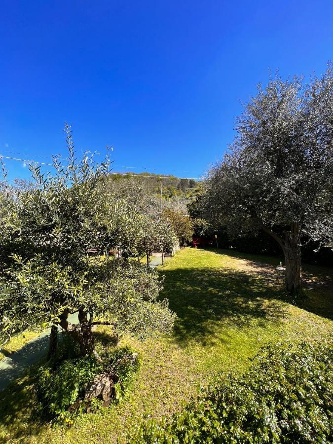 Agriturismo Le Grottelle SantʼAgata sui Due Golfi Exterior foto