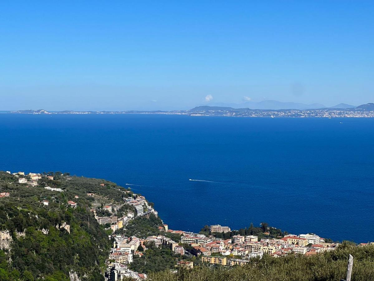 Agriturismo Le Grottelle SantʼAgata sui Due Golfi Exterior foto